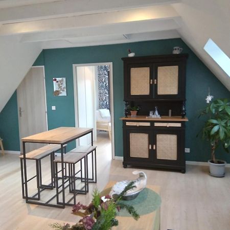 Le Repos Du Facteur Apartment รีควีร์ ภายนอก รูปภาพ